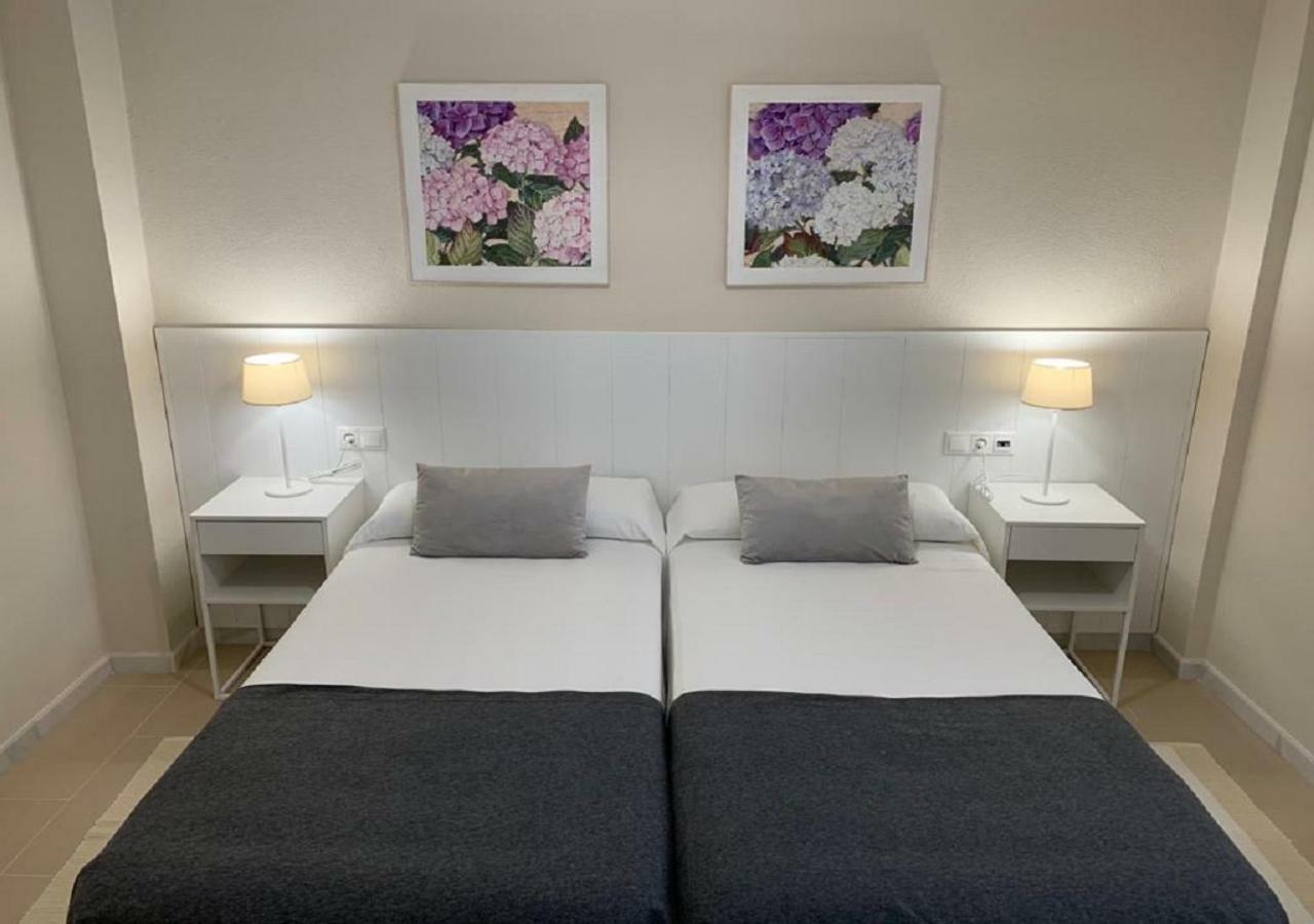 Apartamento Mariposa II كونيل ذي لا فرونتيرا المظهر الخارجي الصورة